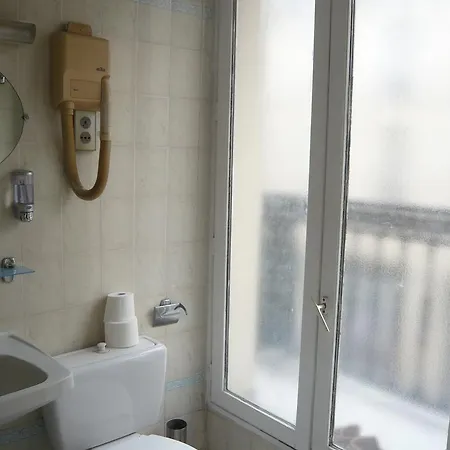 Bristol Republique Hotel Parigi